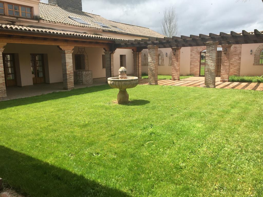 La Casona Del Tormes Villa Almenara de Tormes Eksteriør bilde